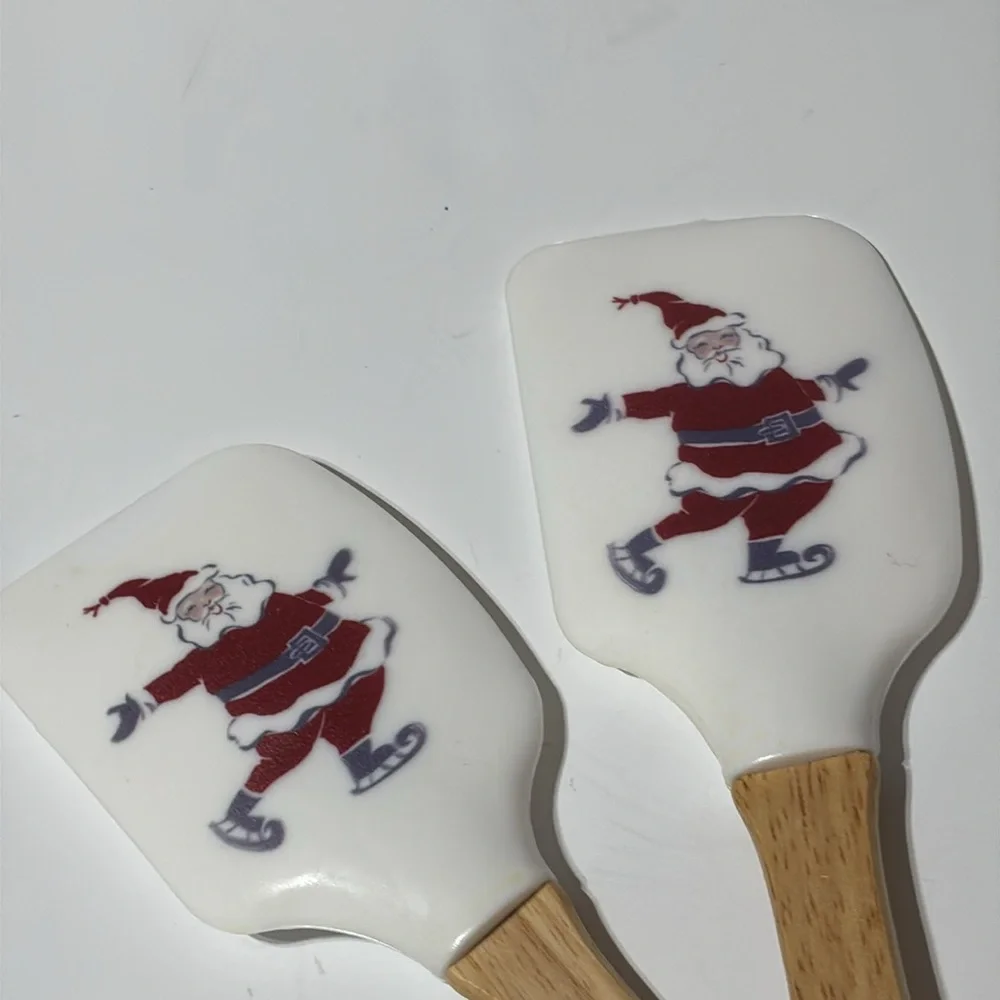 Threshold Silicone & Wooden Ice Skating Santa Christmas Spatula Bundle of 2
